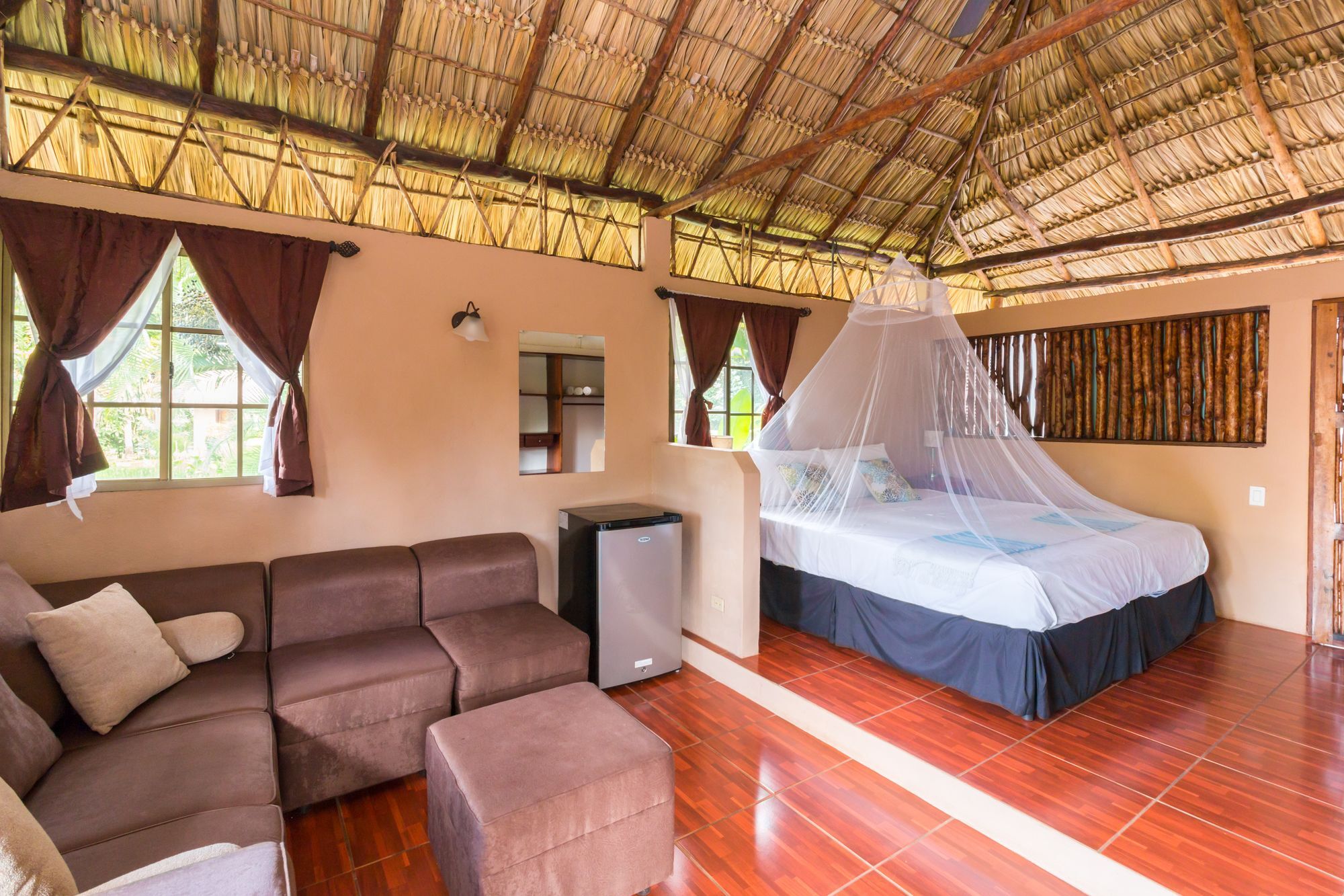 Hotel Mariposa León エクステリア 写真