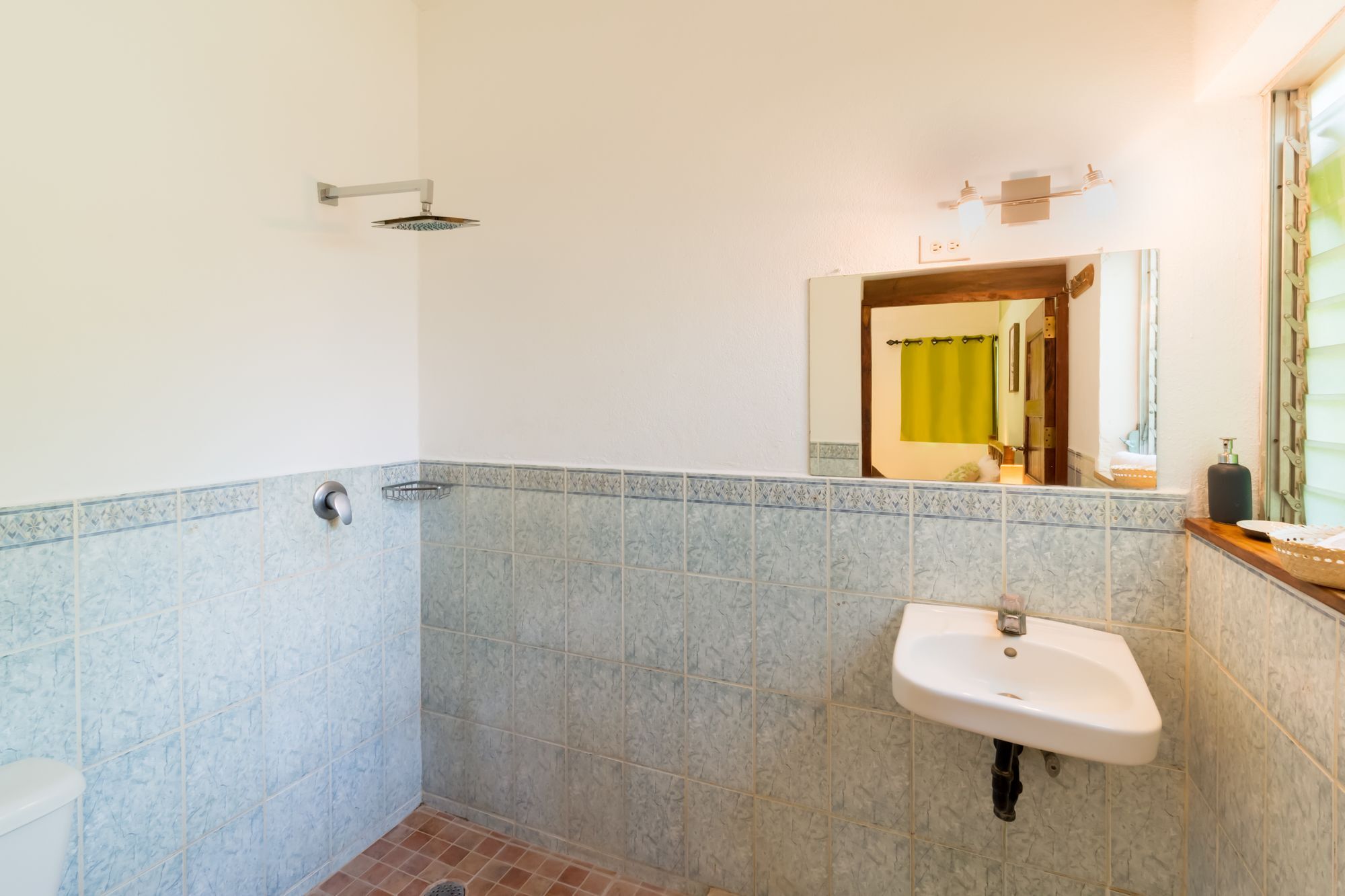 Hotel Mariposa León エクステリア 写真