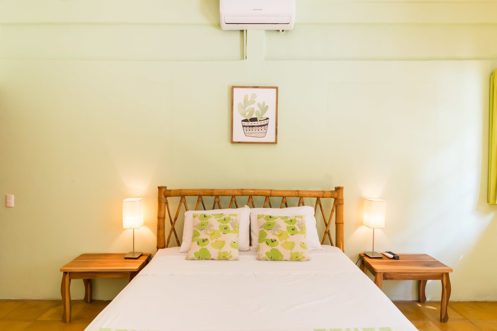 Hotel Mariposa León エクステリア 写真